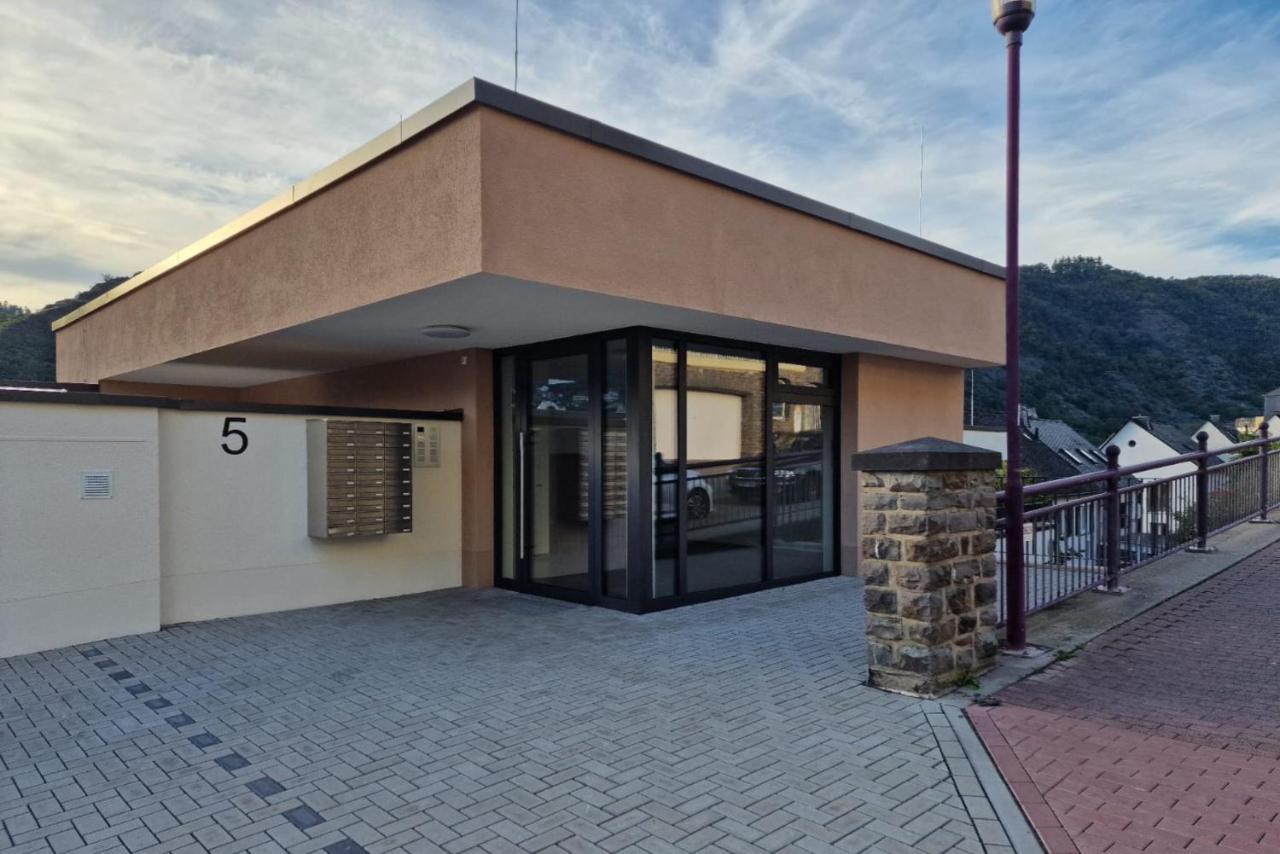 Vivamosel: Appartement Mit Mosel & Burgblick - Balkon - Parken - Aufzug - Fahrradraum Cochem Exterior photo